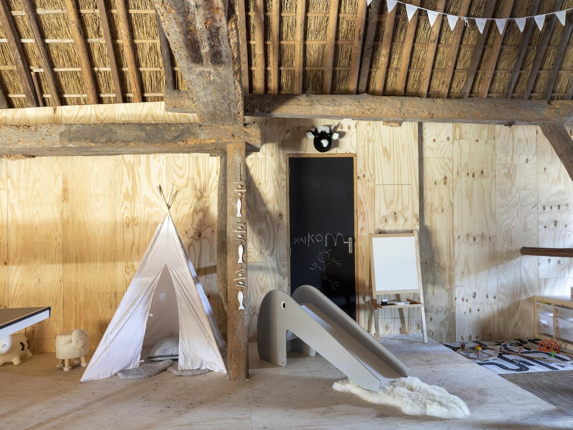 Luxuriously Restored Farmhouse With Trendy Interior Close To Sea And Forest Groet Exterior foto